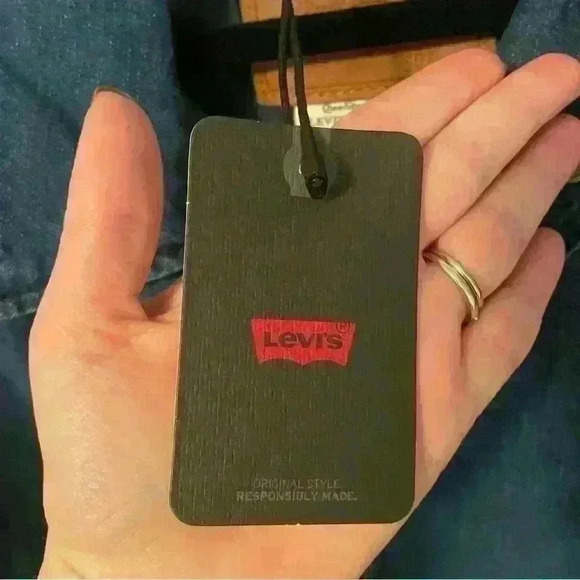 NWT LEVIS Brisbane Coaches Denim Jacket Oversized Size Large - Picture 2 of 16